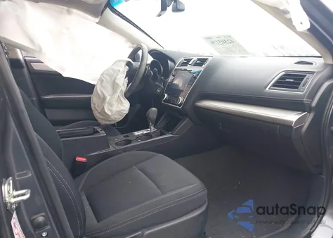 2019 Subaru Legacy 2.5I Premium из США, поврежденный, VIN 4S3BNAF66K3030617